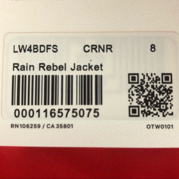 NWT Lululemon Rain Rebel Jacket Carnation Szs 0-8 - Picture 11 of 13